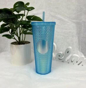 Plastový kelímek holografický modrý 710ml