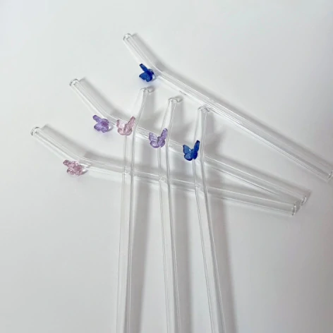 Skleněné brčko Motýlek