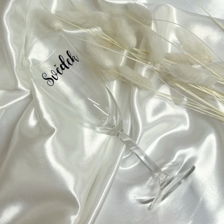 Sklenička na sekt Svědek